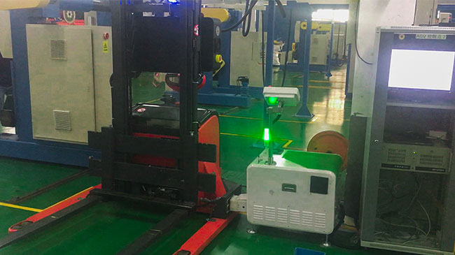 Laser Guided Unmanned Forklift , AGV Pallet Truck For Loading Materials