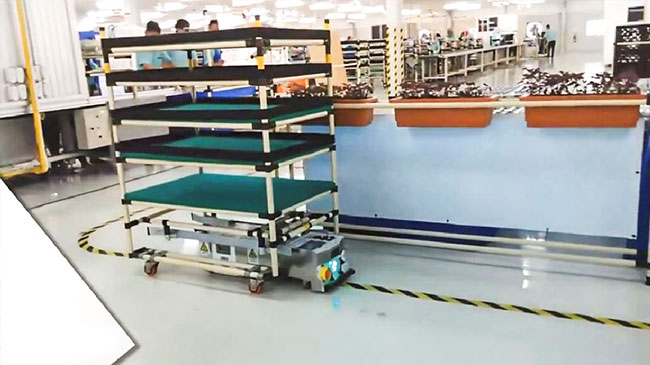 Lurking Type AGV Unit Load Carriers , Material Trolley Industrial AGV For Packing Industry